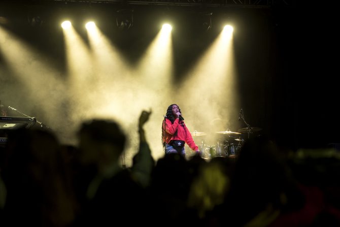 Queen Naija performs at Mason Day 2019.
